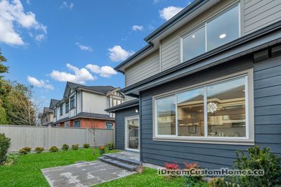 8233 Williams Rd, Richmond