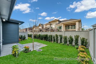 8233 Williams Rd, Richmond